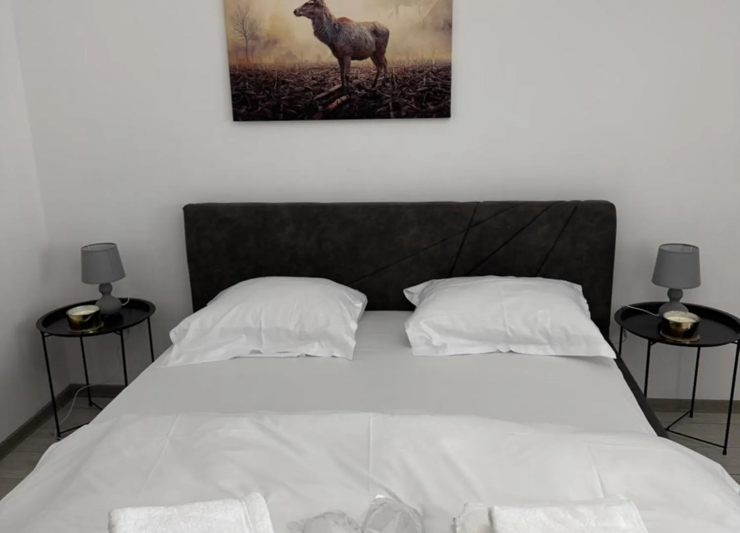 Apartment Luxury Studio Plaza M Drumul Taberei Bucharest Romania
