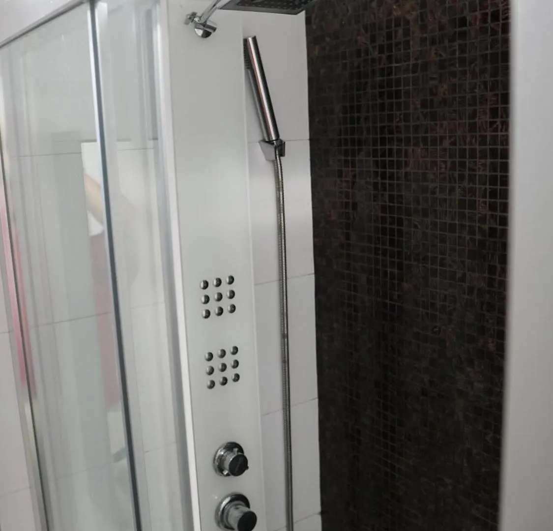 Luxury Studio Plaza M Drumul Taberei Bucharest