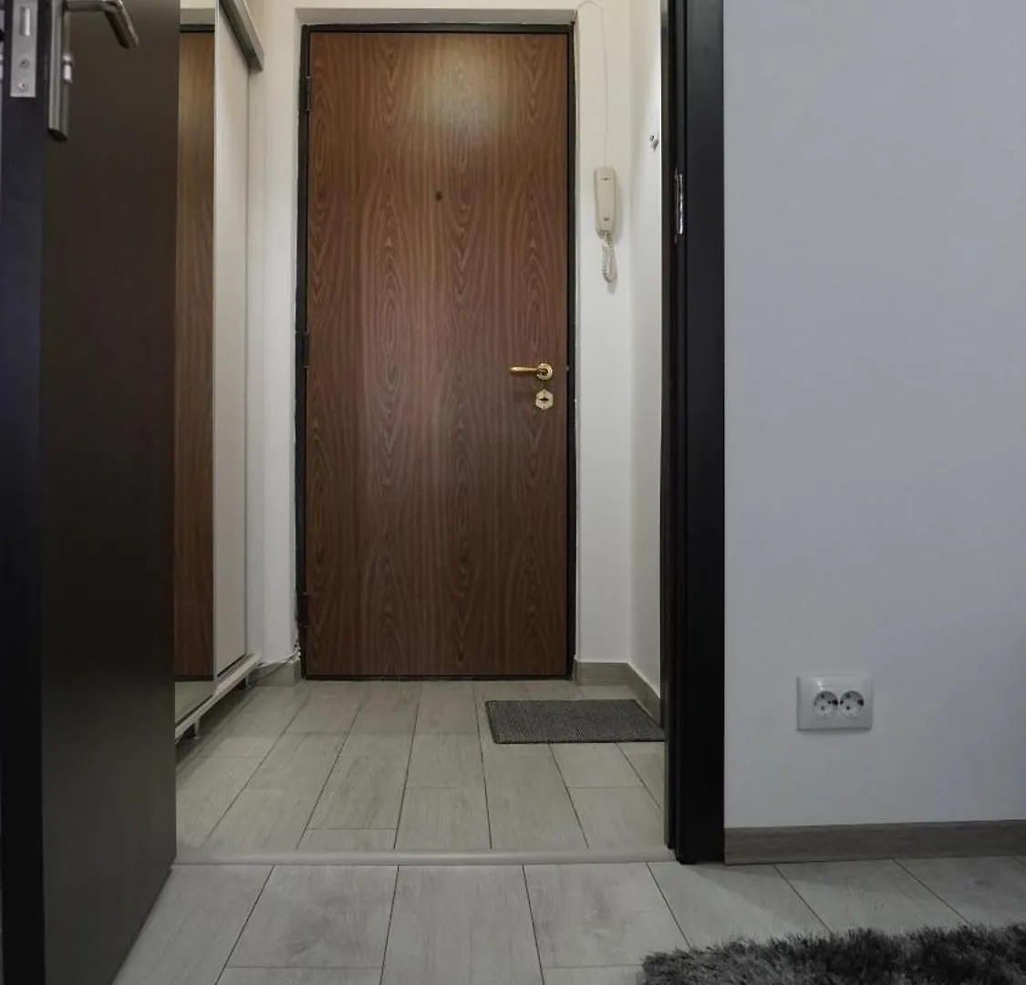 Luxury Studio Plaza M Drumul Taberei Bükreş
